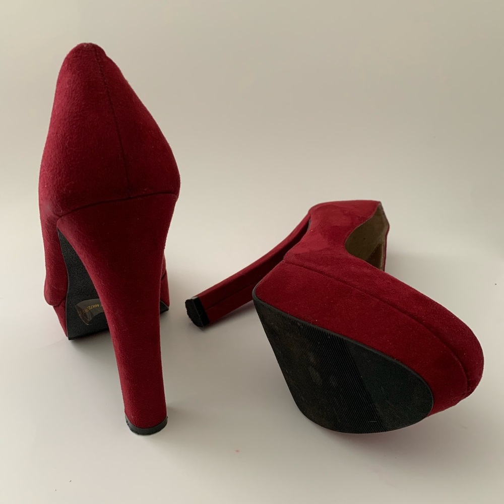 High heels - Picture 3 of 4